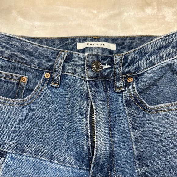 PacSun High Waist Boyfriend Patchwork Denim Jeans Size 22 - Picture 7 of 14